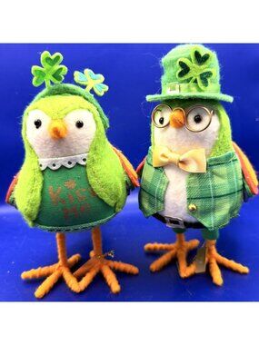 Target Spritz St Patricks Day Fabric Bird Pair Leprechaun Kiss Me 2020 Decor NWT